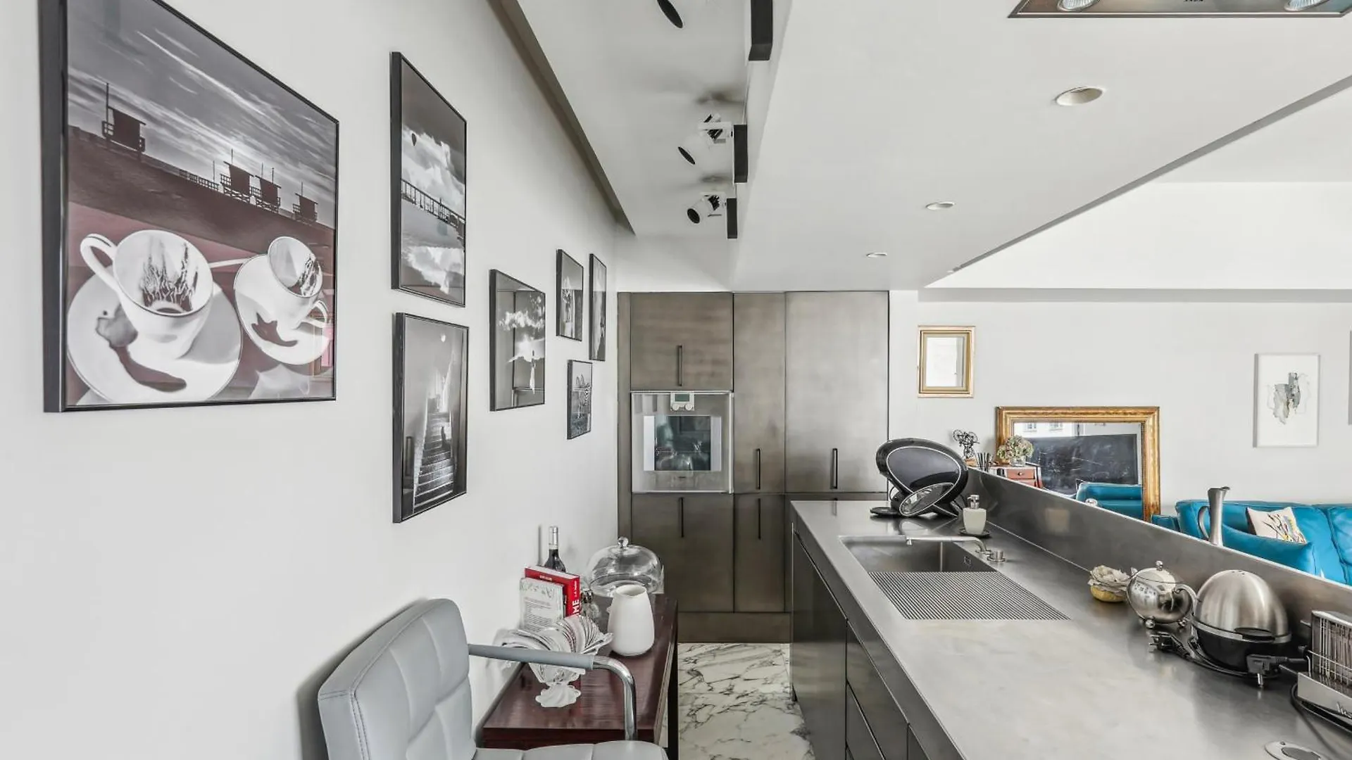 Apartment Quai Des Celestins 2bdr By B'your *